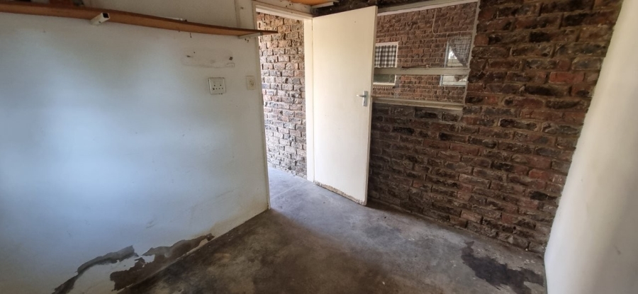 5 Bedroom Property for Sale in Krokodildrift A H North West